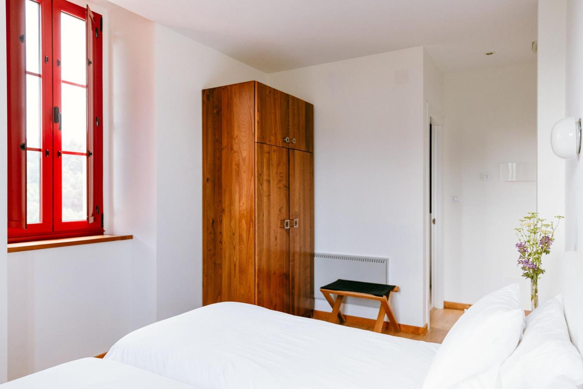 Hotel El Castano Dormilon Санта Марта де Ортигейра Екстериор снимка