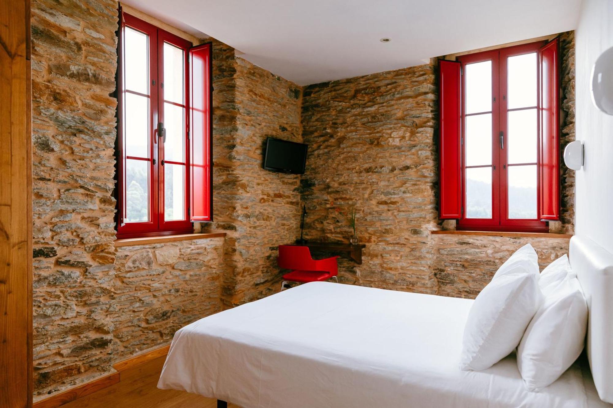 Hotel El Castano Dormilon Санта Марта де Ортигейра Екстериор снимка