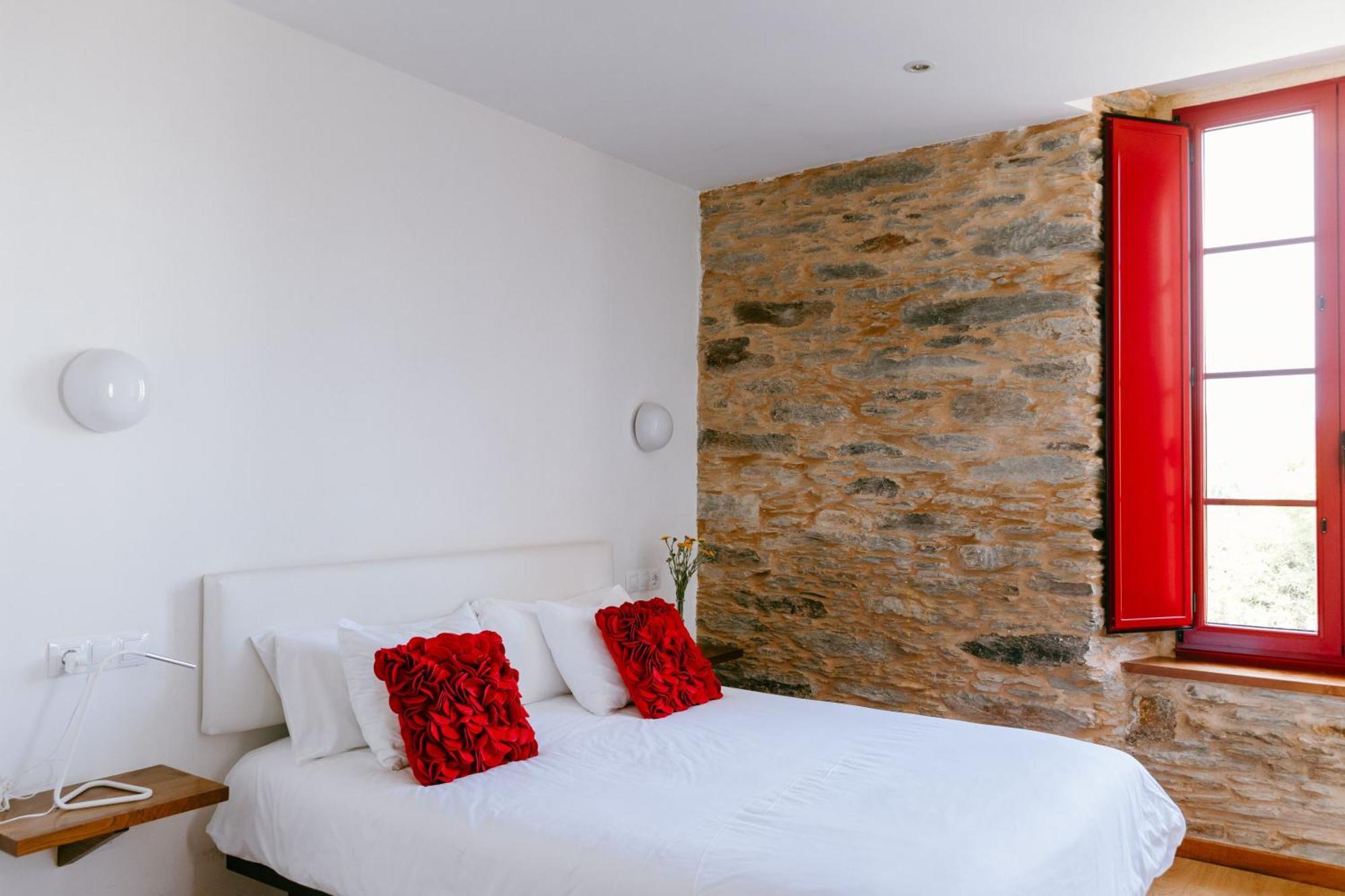 Hotel El Castano Dormilon Санта Марта де Ортигейра Екстериор снимка