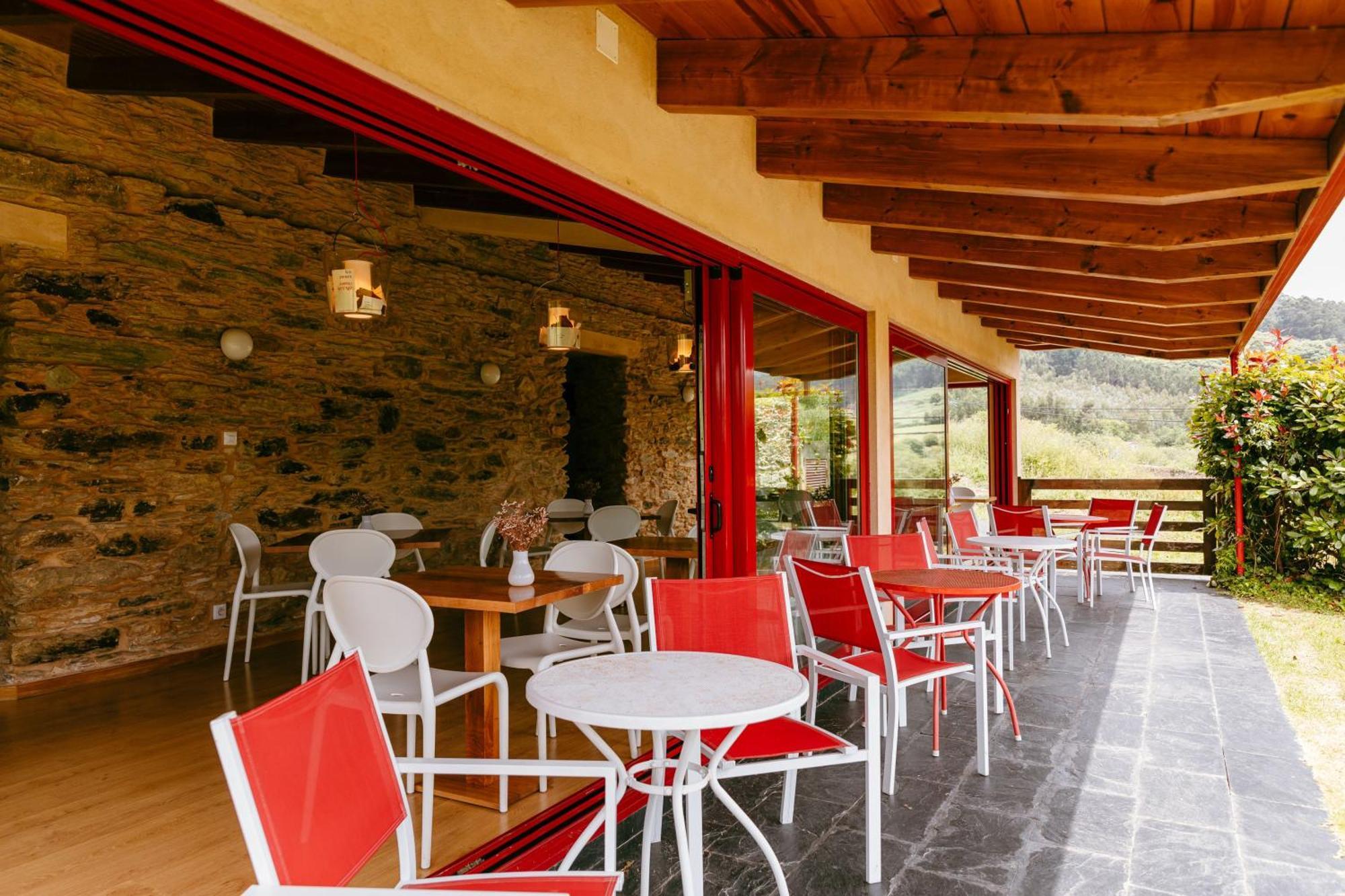 Hotel El Castano Dormilon Санта Марта де Ортигейра Екстериор снимка